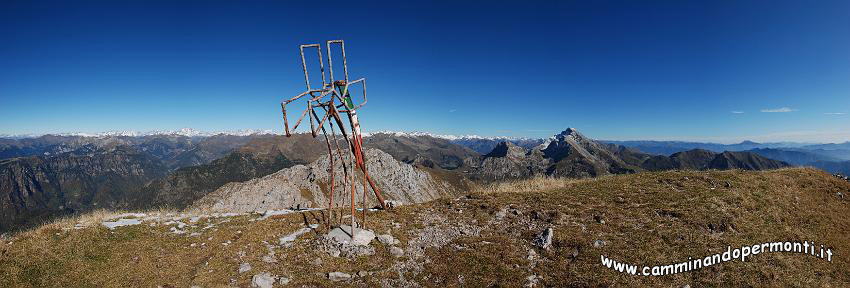 09 12715 Panoramica dalla Cima Menna.jpg